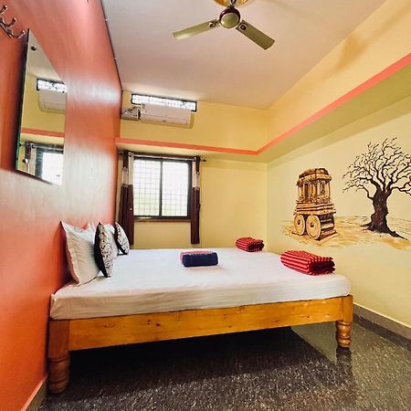 Vaibhav Home Stay هامبي المظهر الخارجي الصورة